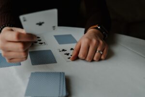 playing card games with kids has many benefits